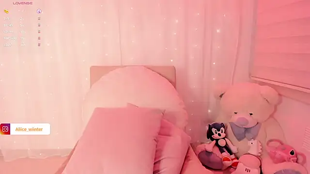 Alice winter  online show from 10.06.25