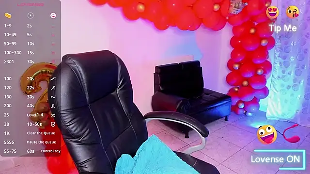 Snapshot of KetziaDoll chatting on 11.16.25 KetziaDoll online show from 11.16.25