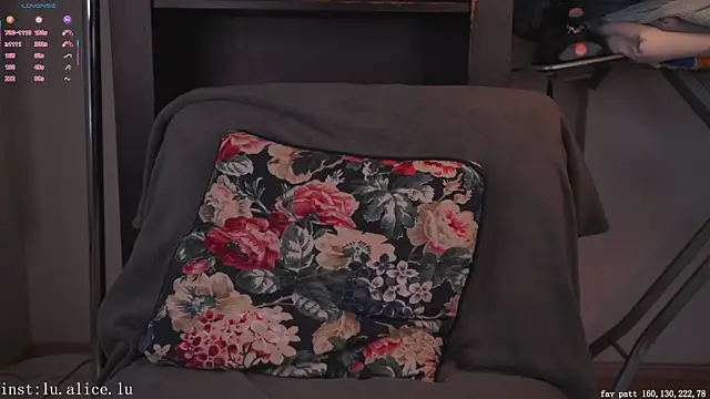 alicelu  online show from 04.16.26