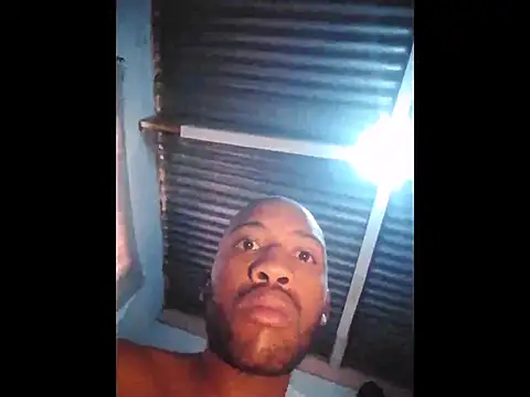 Snapshot of cougarpleaz chatting on 02.04.26 cougarpleaz online show from 02.04.26