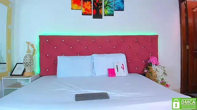 Ruth harvey  online show from 09.10.25