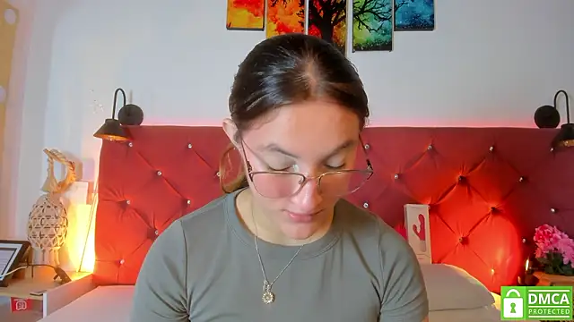 Ruth harvey  online show from 03.03.26