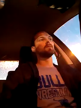 Snapshot of VitaminmanFL chatting on 03.12.25 VitaminmanFL online show from 03.12.25