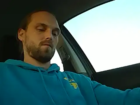 Snapshot of VitaminmanFL chatting on 03.22.25 VitaminmanFL online show from 03.22.25