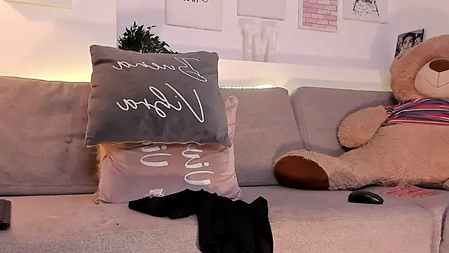 Nicolle foxy online show from 02.13.25