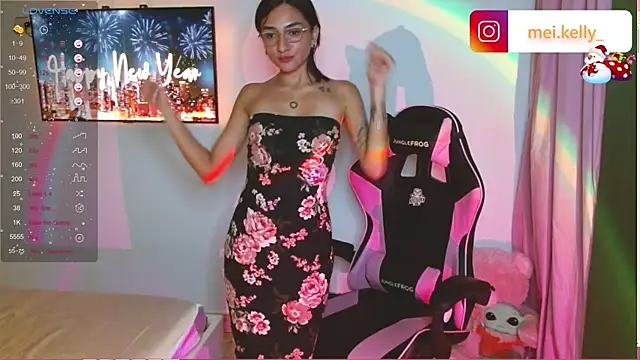 Mei Kelly online show from 12.31.24