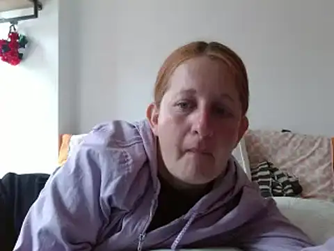 Snapshot of ViioletaMora chatting on 02.03.25 ViioletaMora online show from 02.03.25