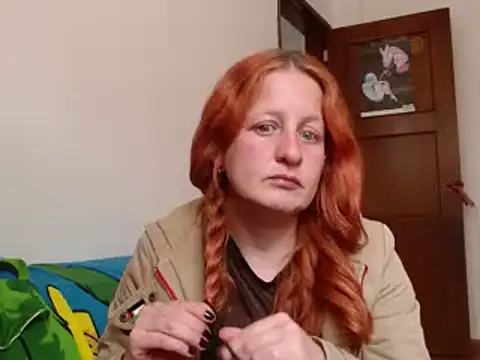 ViioletaMora online show from 10.16.25