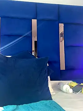 alice love052 online show from 12.21.25