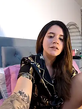 maliciaworld online show from 12.23.25