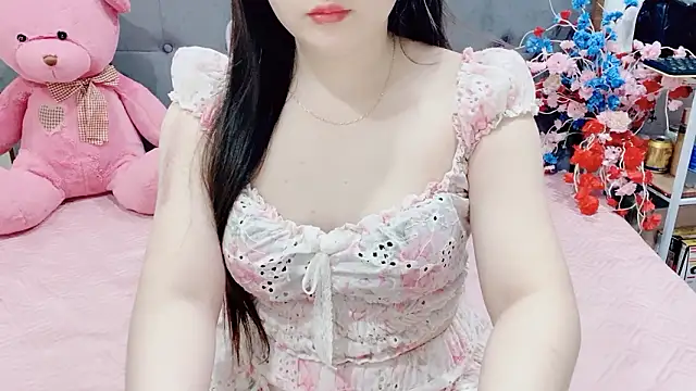 Snapshot of Funikio chatting on 03.15.26 Funikio online show from 03.15.26