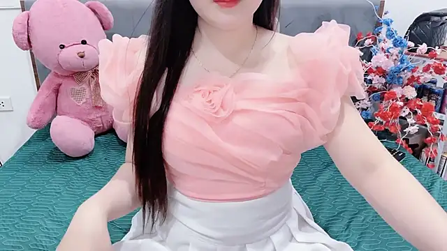 Snapshot of Funikio chatting on 04.12.26 Funikio online show from 04.12.26