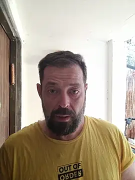 Snapshot of zefside42 chatting on 11.29.25 zefside42 online show from 11.29.25