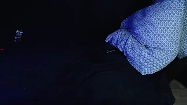 axxxturel online show from 12.19.24