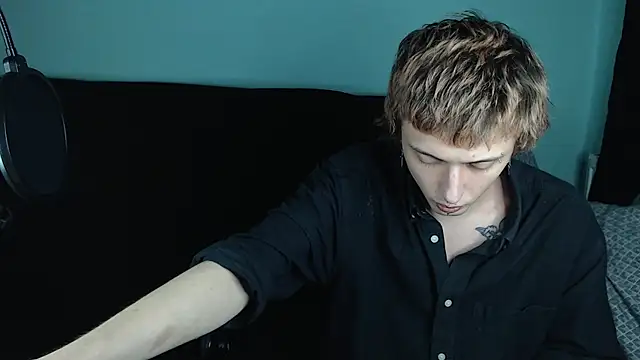 axxxturel online show from 01.25.25