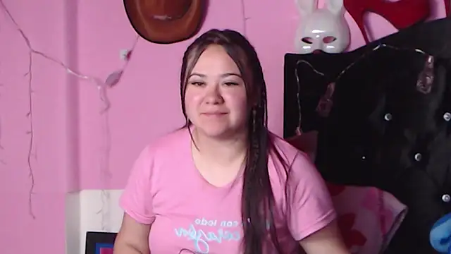 Snapshot of NikkiRous_ chatting on 01.20.25 NikkiRous online show from 01.20.25