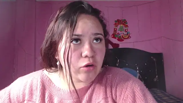 Snapshot of NikkiRous_ chatting on 02.06.25 NikkiRous online show from 02.06.25