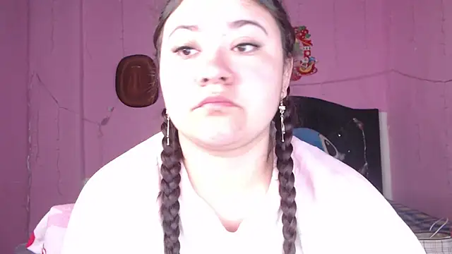 Snapshot of NikkiRous_ chatting on 02.09.25 NikkiRous online show from 02.09.25