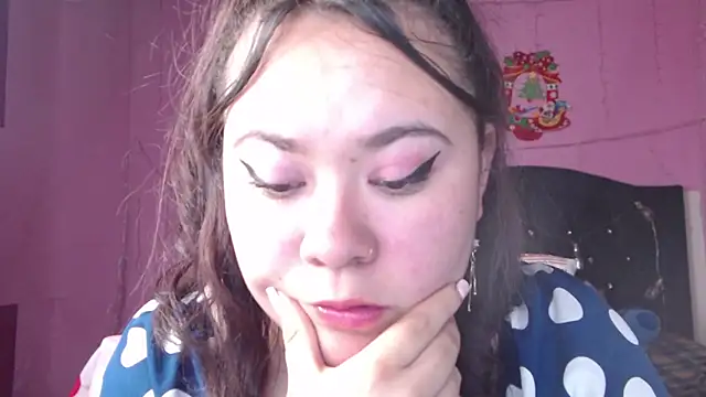 Snapshot of NikkiRous_ chatting on 02.12.25 NikkiRous online show from 02.12.25