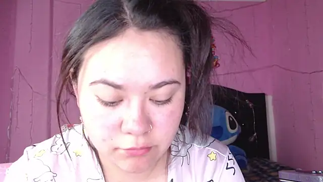 Snapshot of NikkiRous_ chatting on 02.14.25 NikkiRous online show from 02.14.25