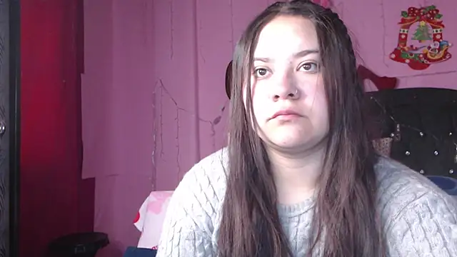 Snapshot of NikkiRous_ chatting on 02.19.25 NikkiRous online show from 02.19.25