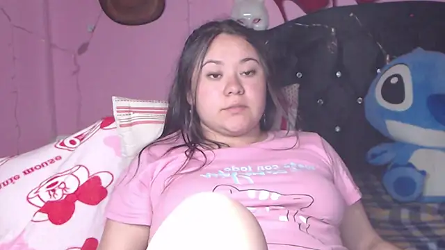 Snapshot of NikkiRous_ chatting on 02.21.25 NikkiRous online show from 02.21.25