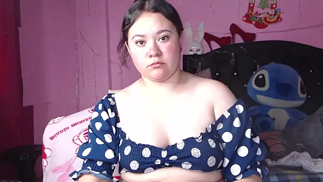 Snapshot of NikkiRous_ chatting on 02.22.25 NikkiRous online show from 02.22.25