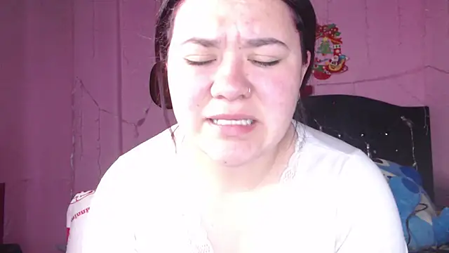 Snapshot of NikkiRous_ chatting on 03.08.25 NikkiRous online show from 03.08.25