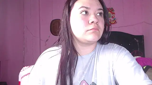 Snapshot of NikkiRous_ chatting on 03.10.25 NikkiRous online show from 03.10.25