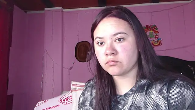 Snapshot of NikkiRous_ chatting on 03.11.25 NikkiRous online show from 03.11.25