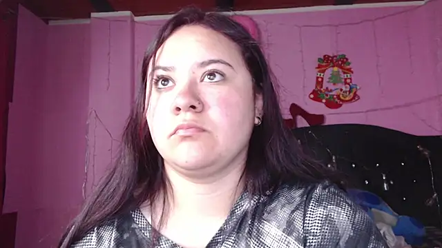 Snapshot of NikkiRous_ chatting on 03.13.25 NikkiRous online show from 03.13.25