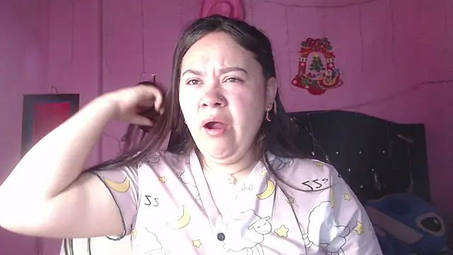 Snapshot of NikkiRous_ chatting on 09.29.25 NikkiRous online show from 09.29.25