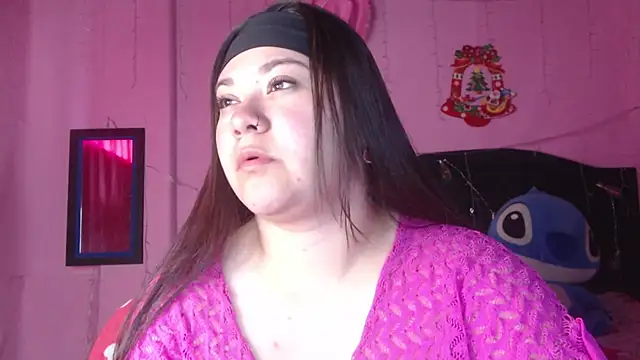 Snapshot of NikkiRous_ chatting on 10.07.25 NikkiRous online show from 10.07.25