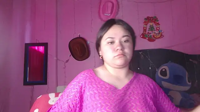 Snapshot of NikkiRous_ chatting on 10.09.25 NikkiRous online show from 10.09.25