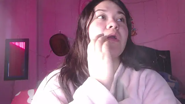 Snapshot of NikkiRous_ chatting on 10.14.25 NikkiRous online show from 10.14.25