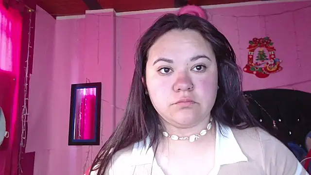 Snapshot of NikkiRous_ chatting on 12.03.25 NikkiRous online show from 12.03.25