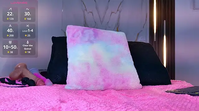 mia 099 online show from 03.31.26