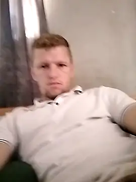 Bentley9825 online show from 03.26.26