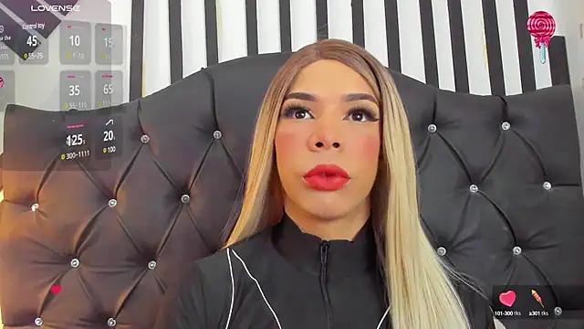 Giorgina Parado online show from 02.10.25