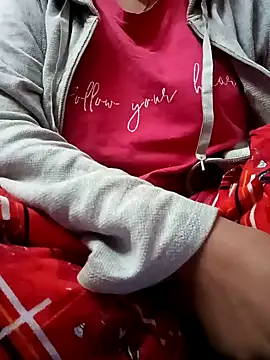 Im Cute online show from 12.08.24