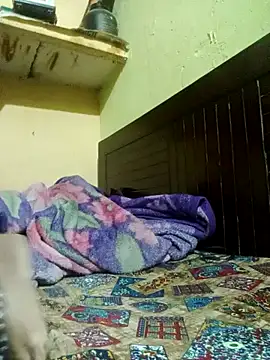 Im Cute online show from 12.21.24