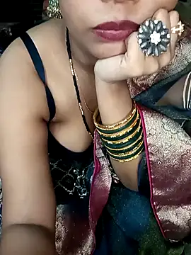 Im Cute online show from 10.10.25