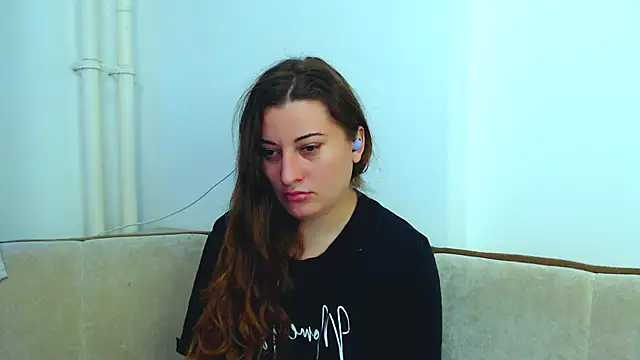 Helen Adams  online show from 01.08.25