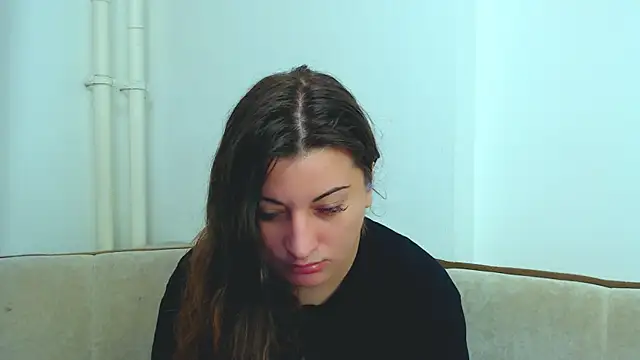 Helen Adams  online show from 01.15.25