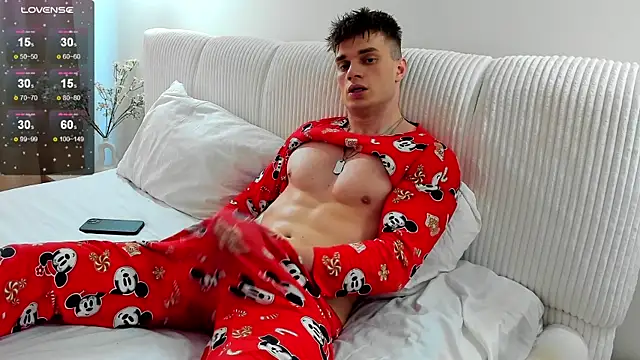 Snapshot of fresh_b1ood chatting on 02.18.25 fresh b1ood online show from 02.18.25