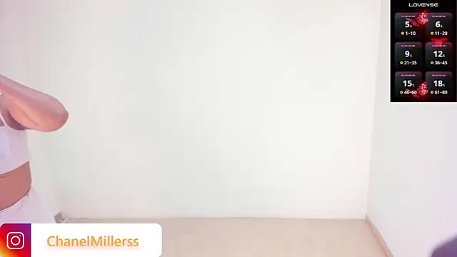 Snapshot of ChanelMillers_ chatting on 02.28.25 ChanelMillers online show from 02.28.25