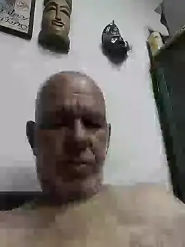 Snapshot of FabiQuilmes chatting on 01.03.25 FabiQuilmes online show from 01.03.25