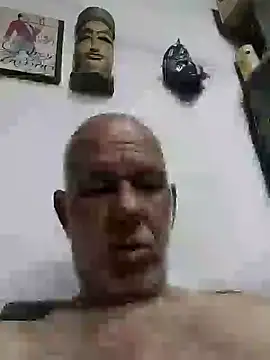 Snapshot of FabiQuilmes chatting on 02.01.25 FabiQuilmes online show from 02.01.25