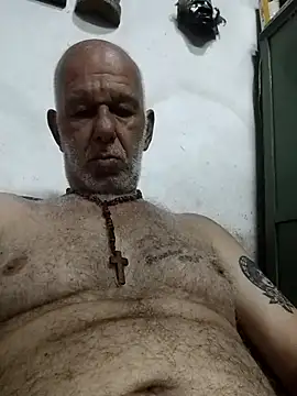 Snapshot of FabiQuilmes chatting on 03.03.26 FabiQuilmes online show from 03.03.26