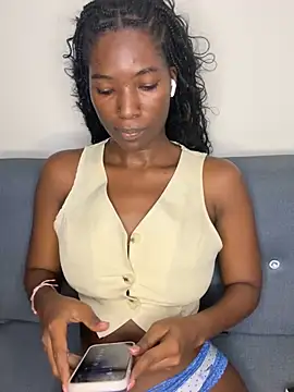 Tahira 21  online show from 03.30.26